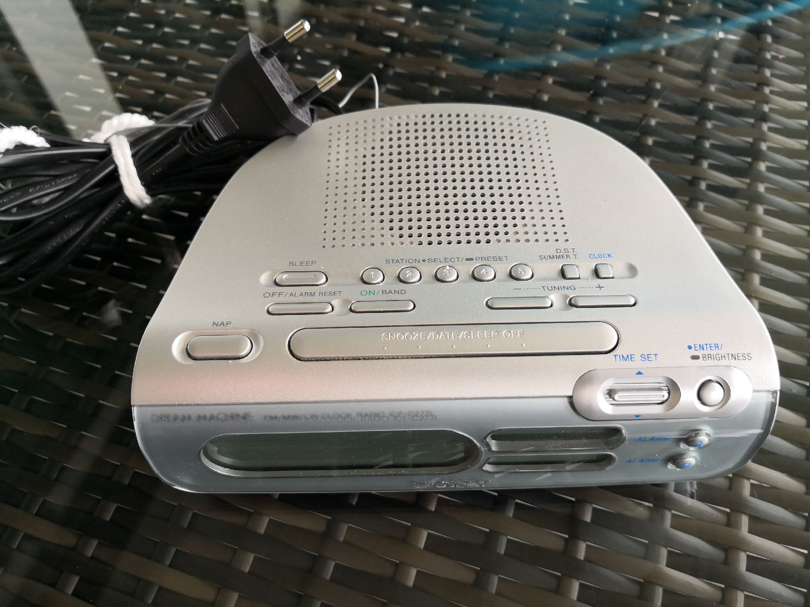Radio: Sony Radiowecker – Usato da Winterthur venduto da Evergreen 3