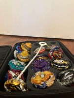 Beyblade Set mit Koffer und Zubehör gebraucht