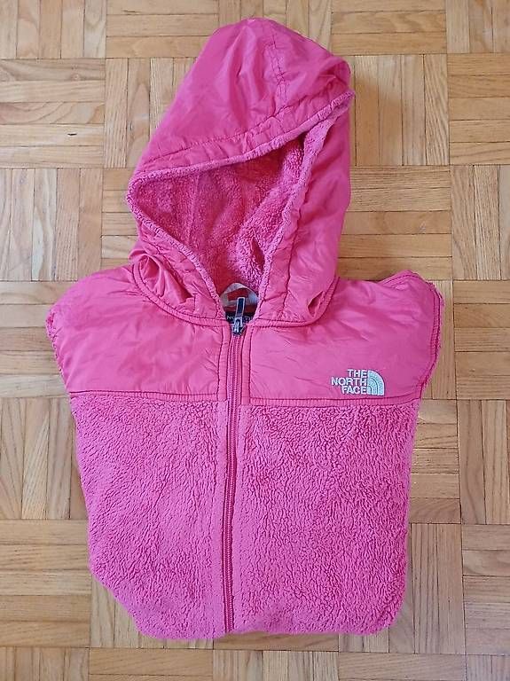 Giacche & Cappotti: Polaire North Face Taille M Rose' – Usato da Glovelier venduto da GaCh