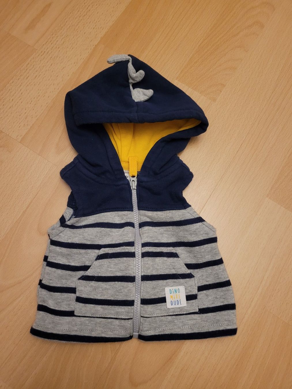 Altro abbigliamento: Gilet gr. 56 Carter'S – Usato da Inwil venduto da Flower2325