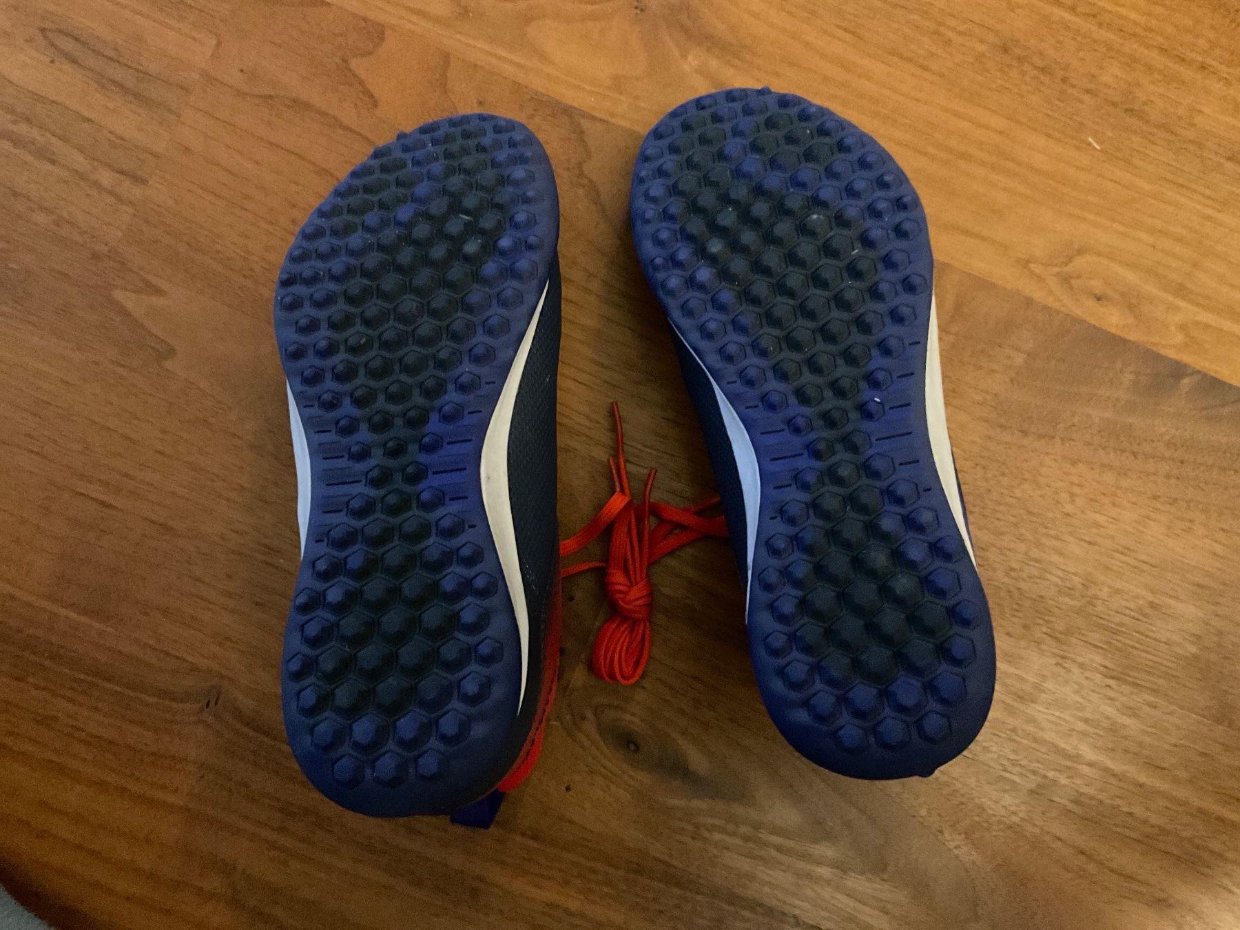 Scarpe per ragazzi: Kipsta Fussball Schuhe – Usato da Oberägeri venduto da Loup18 2