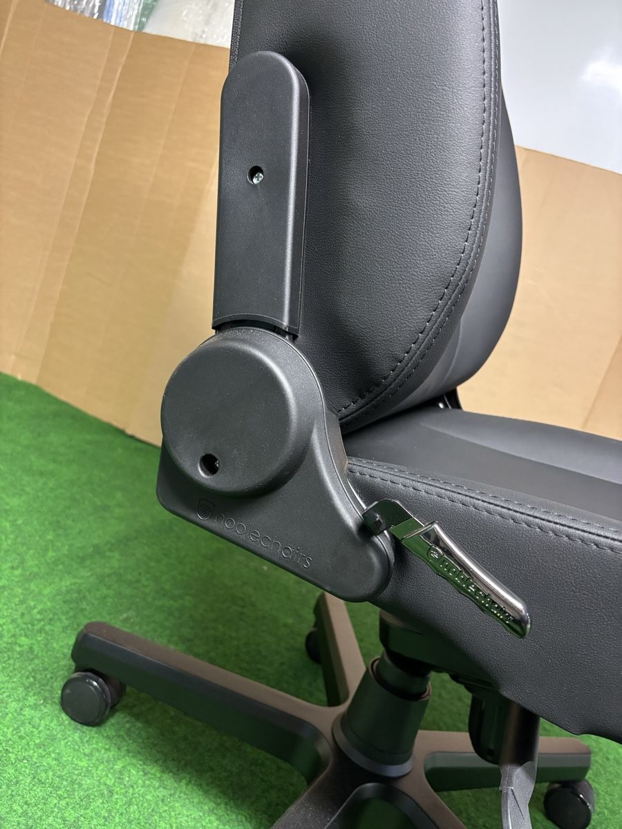 Noblechairs Sedie: Gamingstühl Noblechairs – Nuovo (secondo la descrizione) da Zug venduto da Deks 5