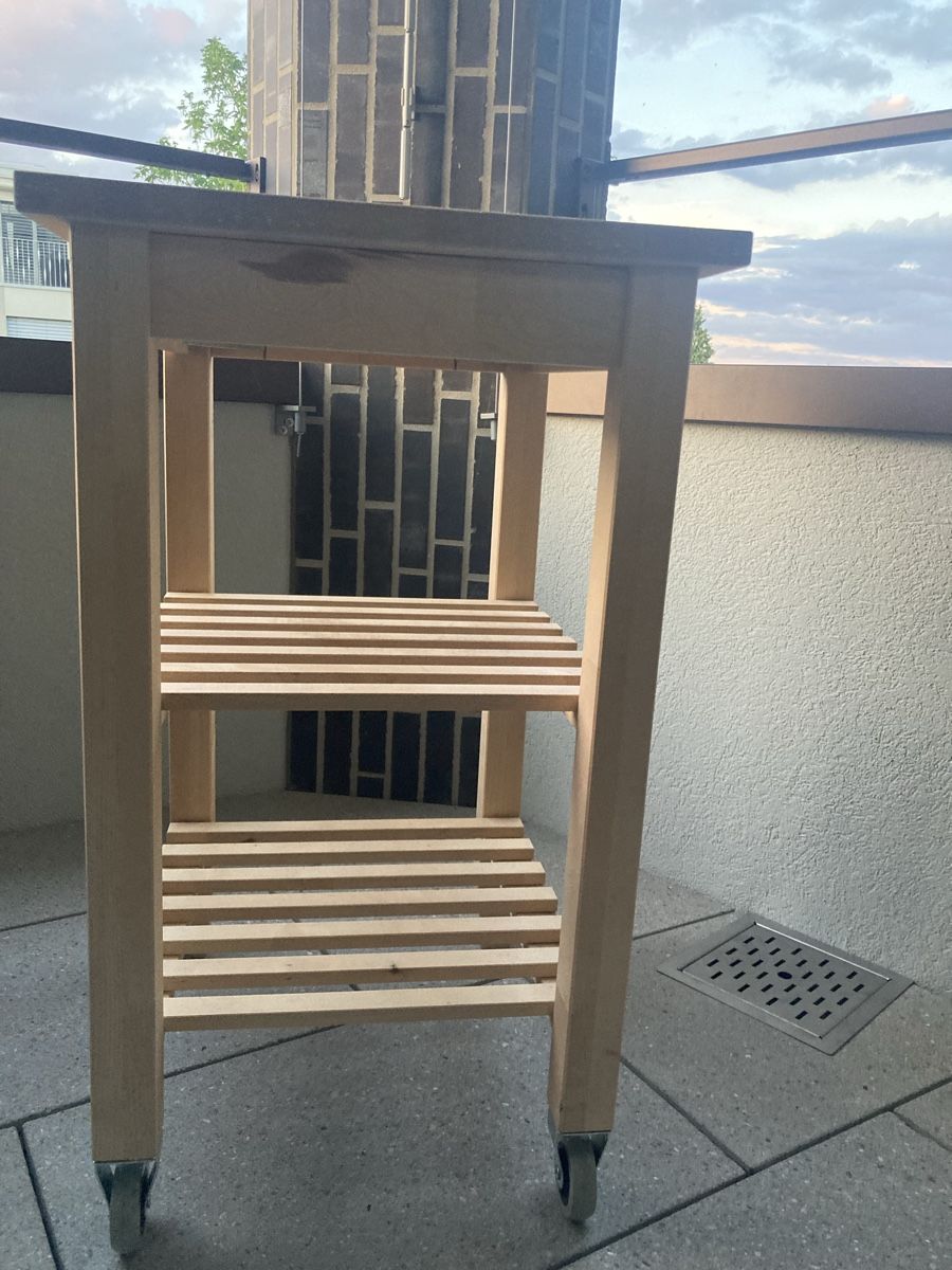 Ikea Dessertes: Ikea Servierwagen aus Holz – D'occasion à Zürich par eic_cd8v 1