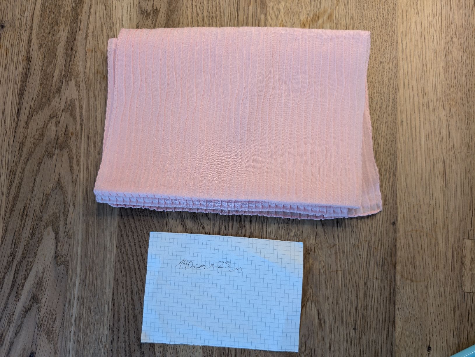 Foulards & écharpes: dünnes rosa Tuch – D'occasion à Bern par berneroberlaenderin
