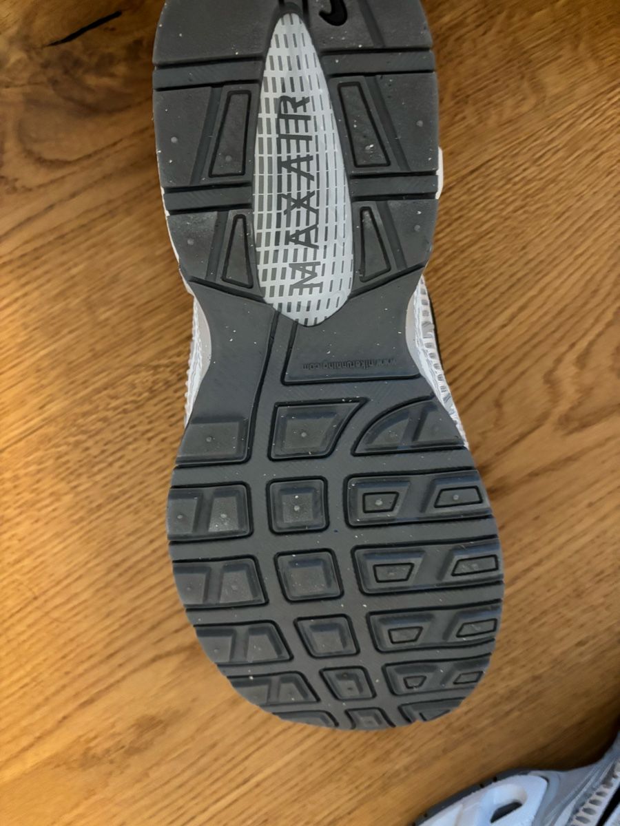 Nike Scarpe da uomo: Nike Air Schuh  – Usato da flawil venduto da yt8978 1