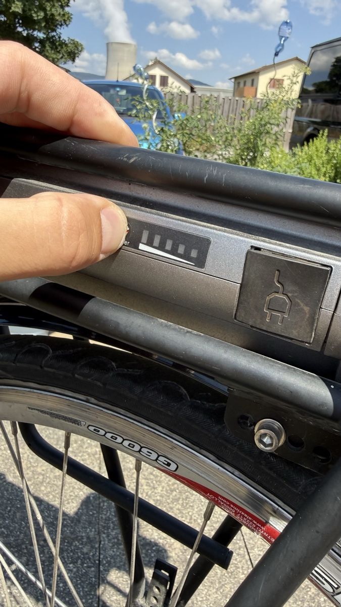 Leopard Velos: Leopard Elegante Elektro Velo mit Ladegerät  – Gebraucht aus Däniken SO von sunnyresales 5