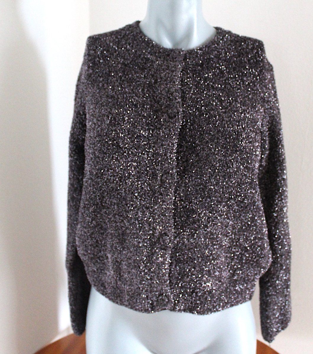 Maje Jacken: Festliche maje Strickjacke Glitzer  Gr. 3 = DE - Gr. 38 – Gebraucht aus Locarno von madame-tus-sauds