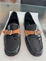 Prada Damen Loafers schwarz Lackleder Groesse 38 1/2
