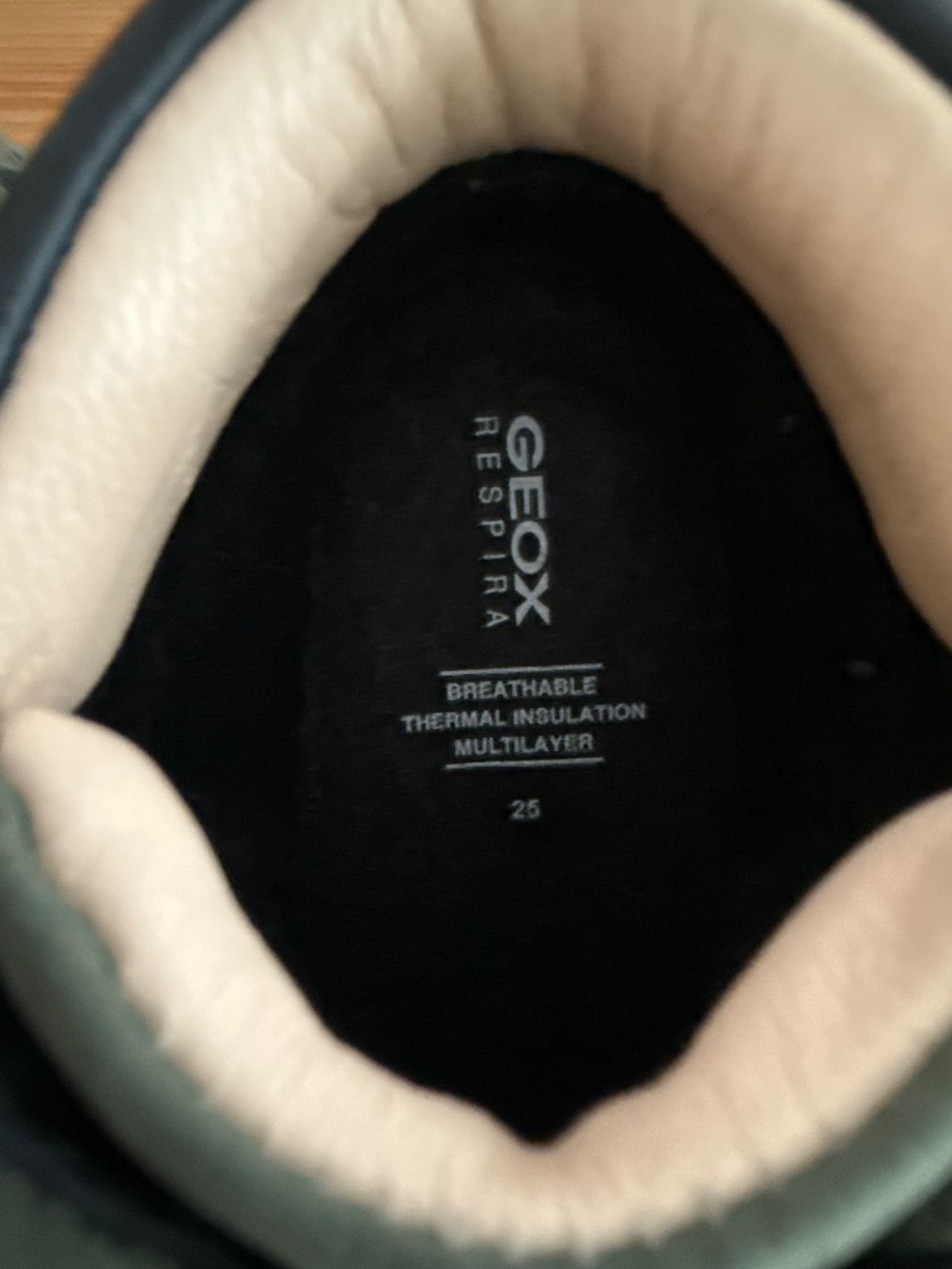 Geox Scarpe per ragazzi: GEOX HYNDE Waterproof Leder Stiefelette Gr 25 – Nuovo (secondo la descrizione) da Richterswil venduto da Eunoia85 5