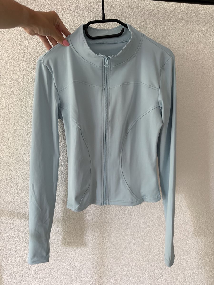 Jacken: Light blue zip-up jacket size S new – Neu (gemäss Beschreibung) aus Gränichen von Domsiiiii