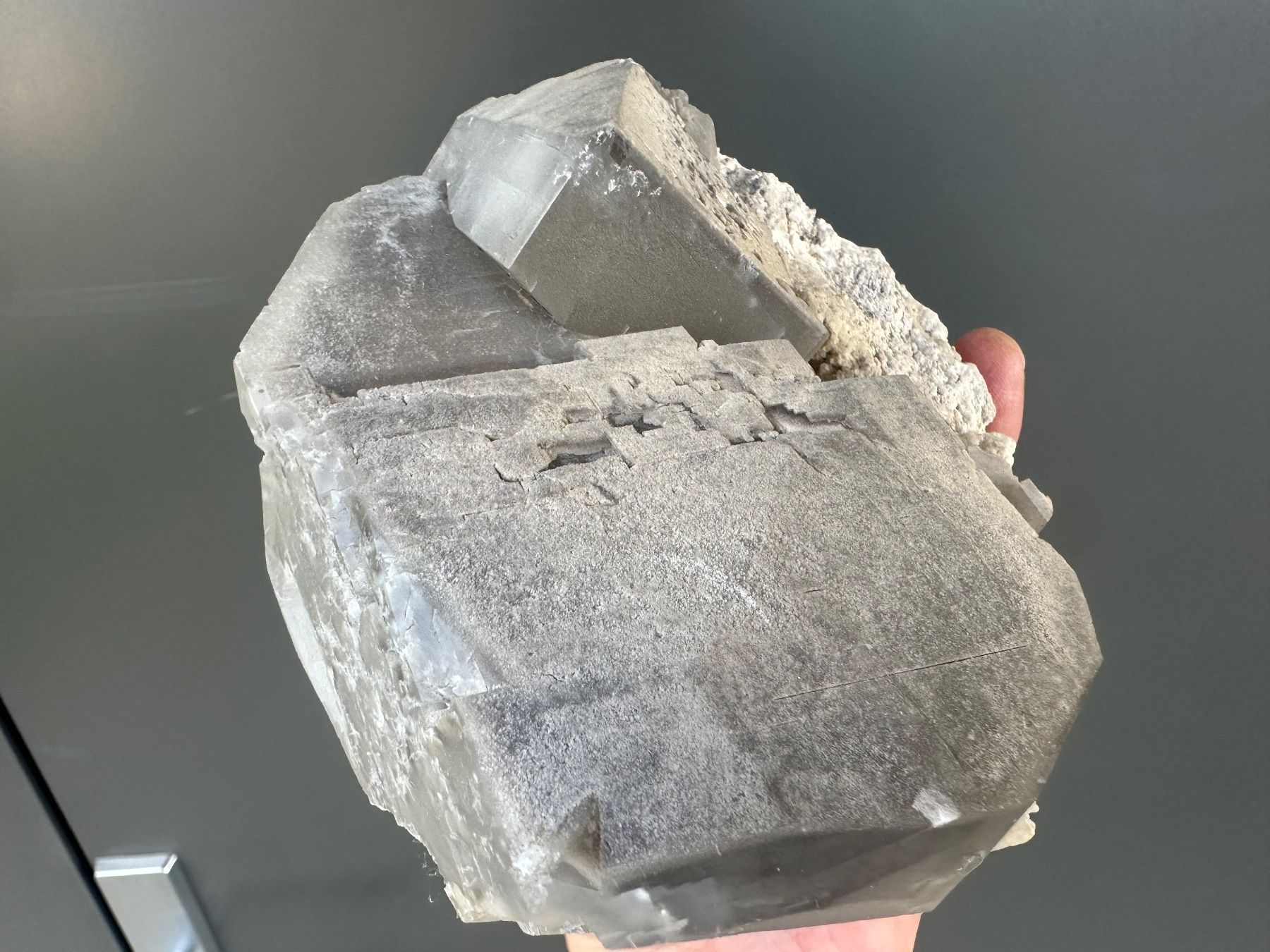 Minerali & Pietre curative: Calcit Kristallhöhle Kobelwald – Usato da Oberuzwil venduto da Crystall0 7