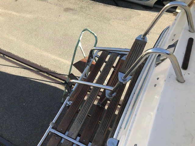 Boote: Motorboot mit Bootsanhänger – Gebraucht aus Bellach von JMBplus 8