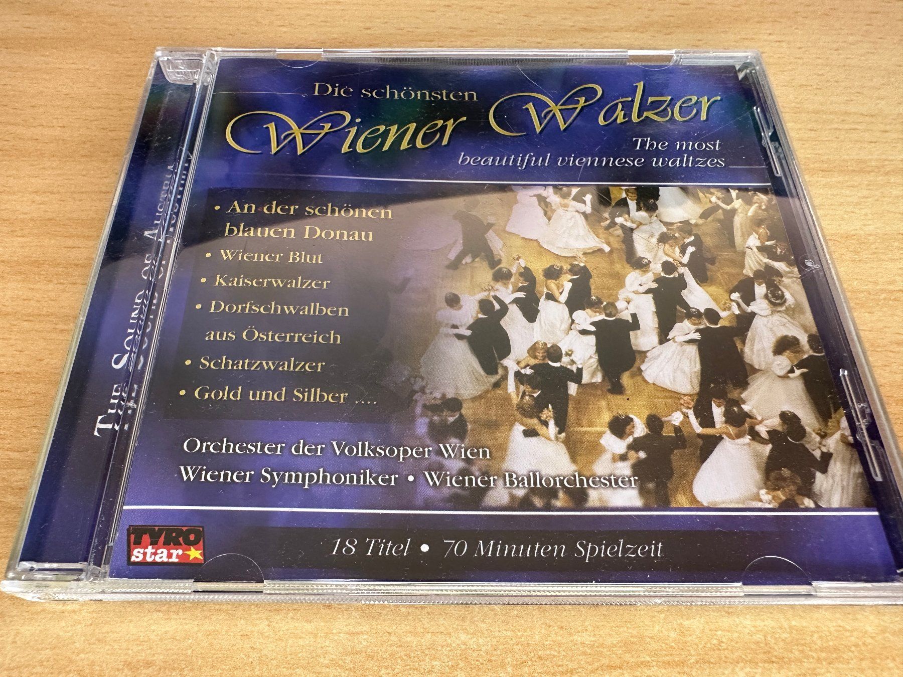 CD: Various - Die Schönsten Wiener Walzer – Usato da Rikon im Tösstal venduto da Alpenmutz