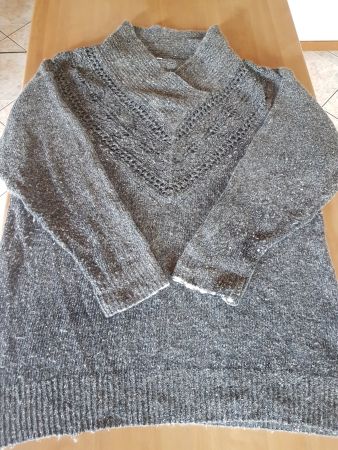 Pull taille XL 55% soie - 10% angora -2% laine