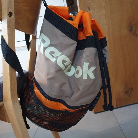 Neuwertiger Jugend-Sportrucksack, Marke: Reebok