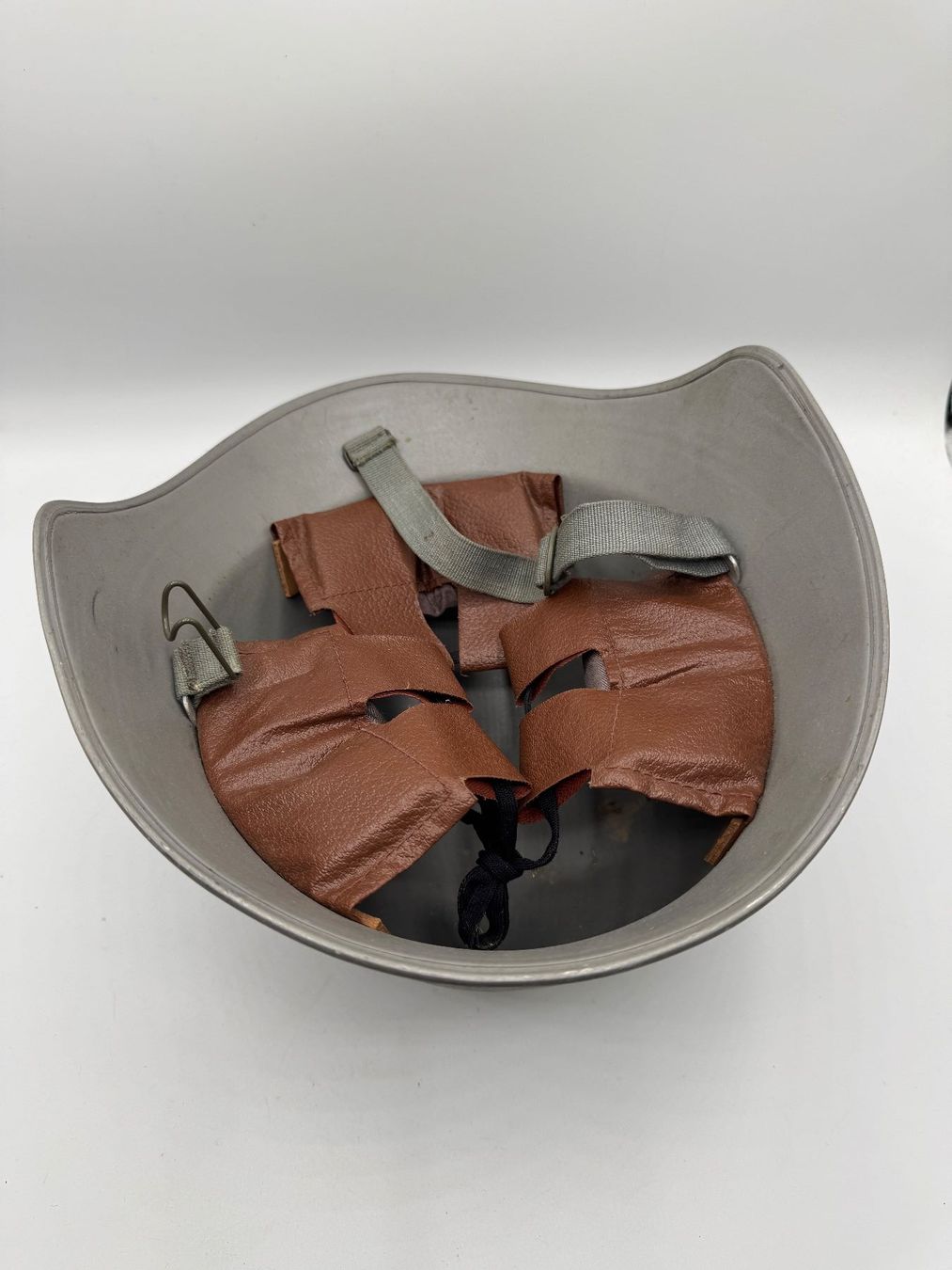 Uniformi & Effetti personali: Armee Helm – Usato da Sachseln venduto da BONATI01 5