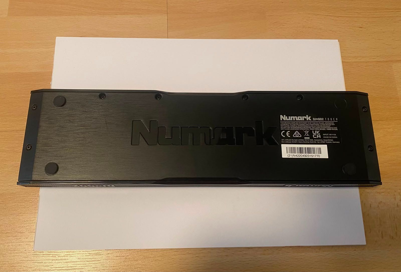 Console di mixaggio: Numark DJ2GO 2 Touch Anfänger DJ-Pult – Usato da Luzern venduto da yannick.w123 3