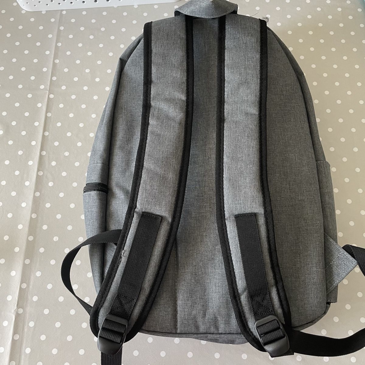 Zaini: Cockpit Rucksack, Backpack, Expert, 20 Liter, grau – Nuovo e nell'imballaggio originale da Bellach venduto da Lapislazuli_blues 8