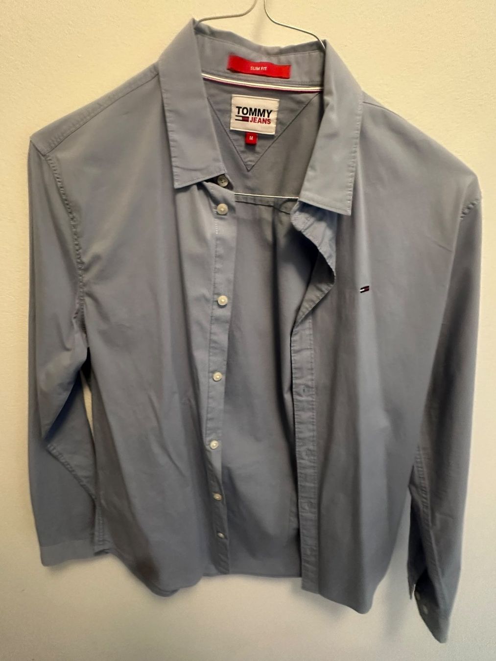 Tommy Hilfiger Chemises: 18 Top Marken Hemden – D'occasion à Basel par san_2jbt 2