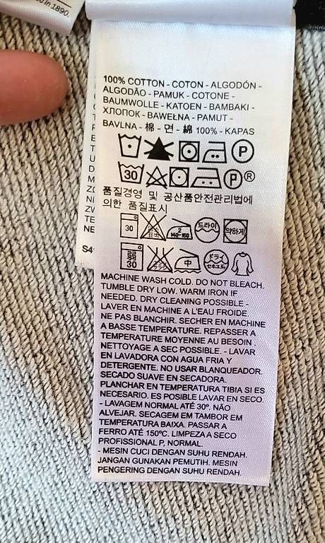 Jacken: LEVIS Baumwolle Jacke NEUWERTIG  – Gebraucht aus Luzern von SapientiaAeterna 1