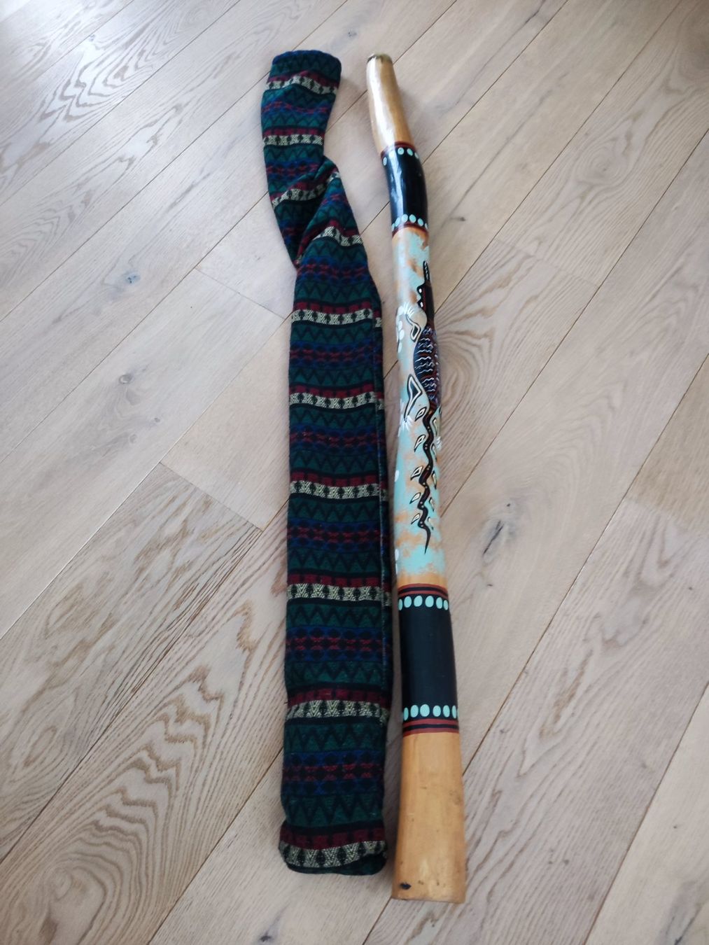 Musikinstrumente: Original eukalyptus Didgeridoo – Gebraucht aus Ruggell von moejoe79