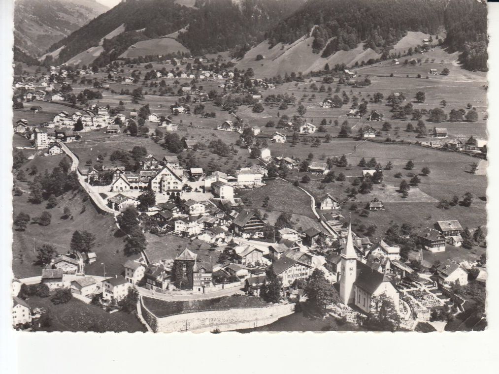 Cartoline postali: Bürglen Flugaufnahme ca. 1950 – Usato da Bürglen TG venduto da StampGraf