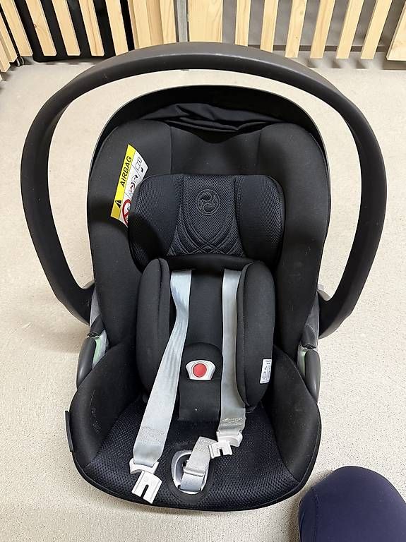 Cybex Auto-Kindersitze: Cybex Cloud T i-Size Sepia Black – Gebraucht aus Weiach von emm_dk5k 2