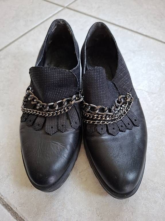 Scarpe da donna: Loafers Grösse 39 – Usato da Stallikon venduto da nor_9fxw