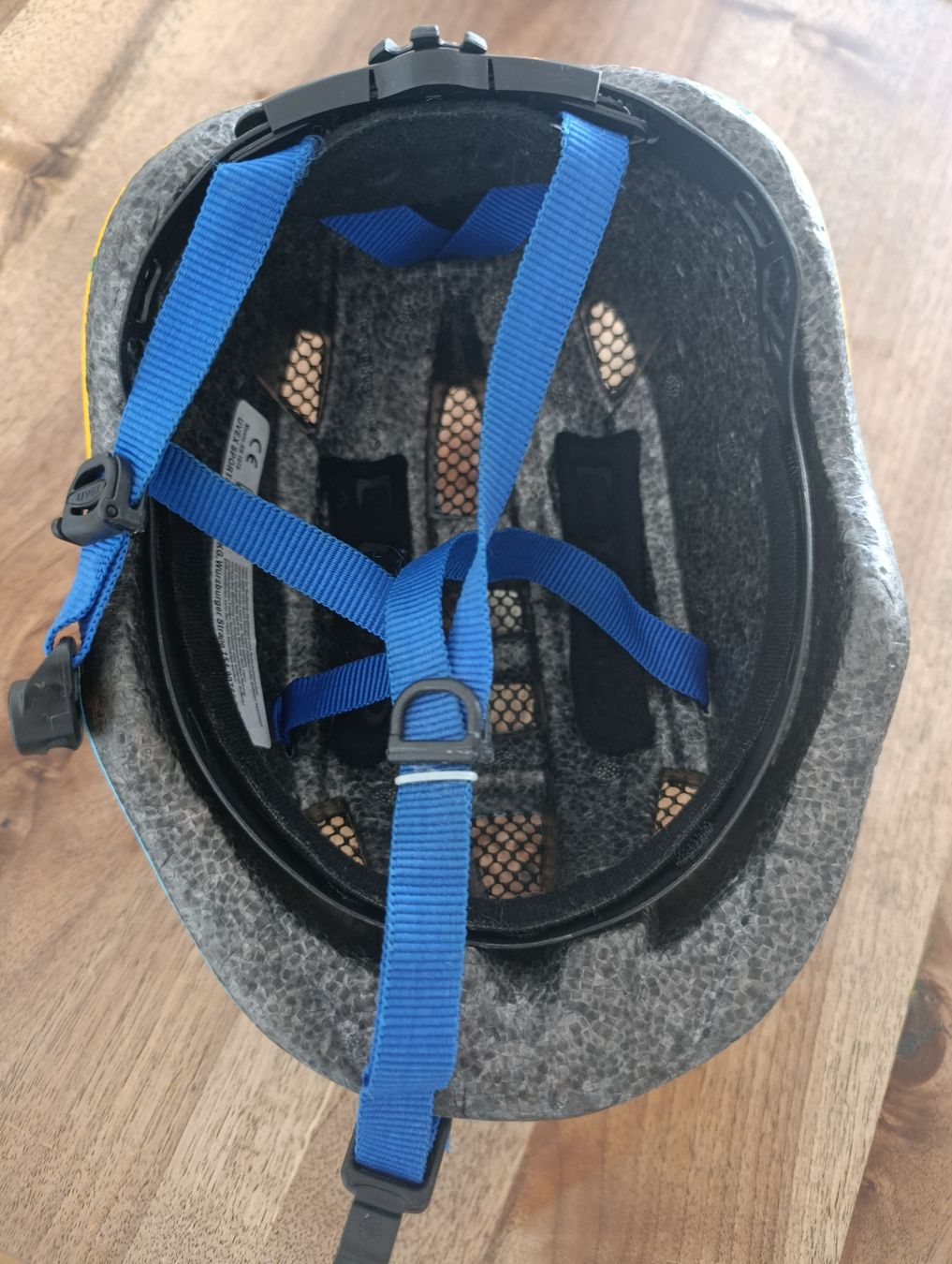 Casques: Uvex Velohelm – D'occasion à Klingnau par cocomax 2