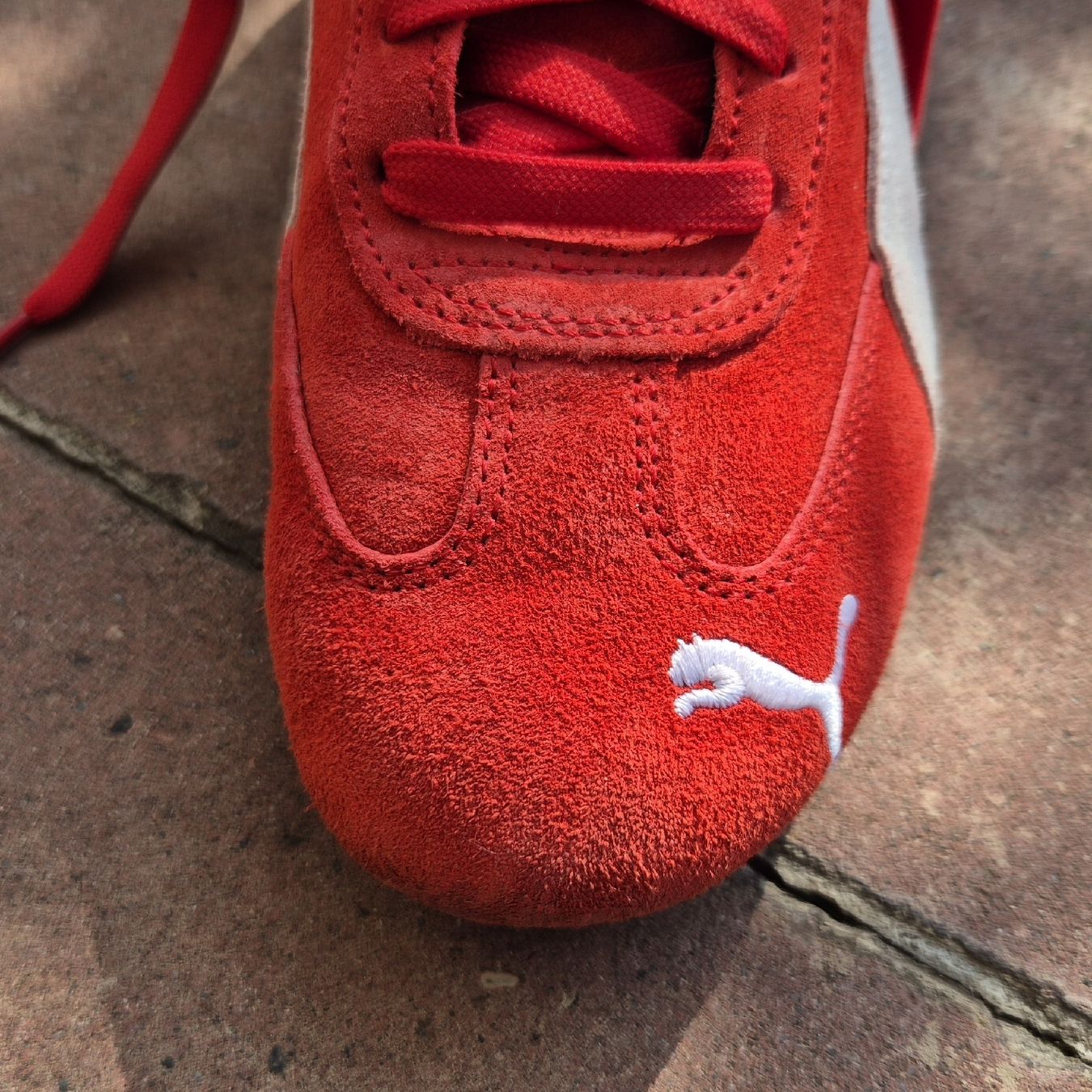Scarpe da uomo: Puma Schuhe Rot Grösse 40.5 neuwertig – Nuovo (secondo la descrizione) da Domat/Ems venduto da ver_7q9b 3