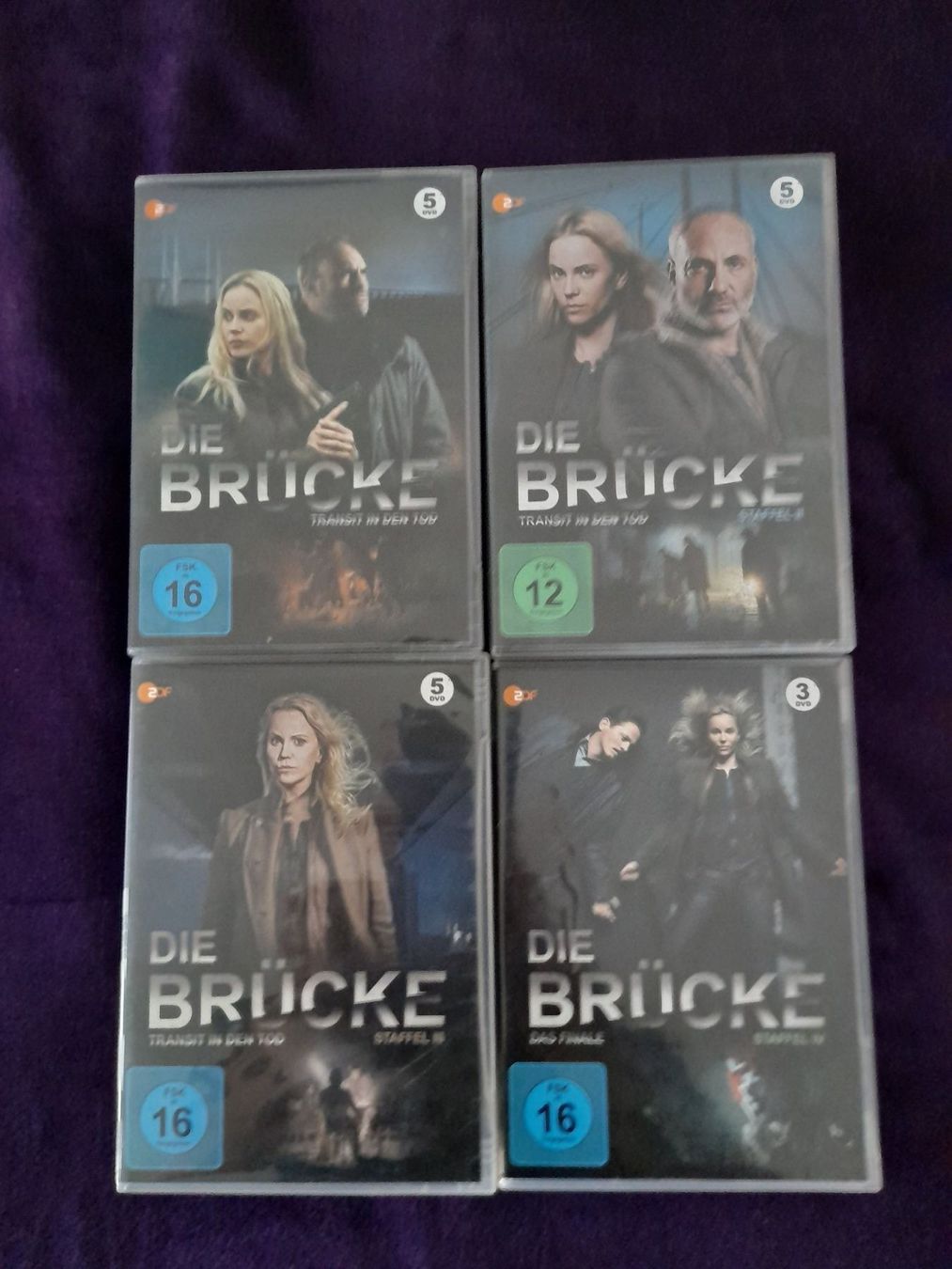Tutti i DVDs: DIE BRÜCKE  STAFFEL 1 - 4 – Usato da Aesch BL venduto da Burschi59