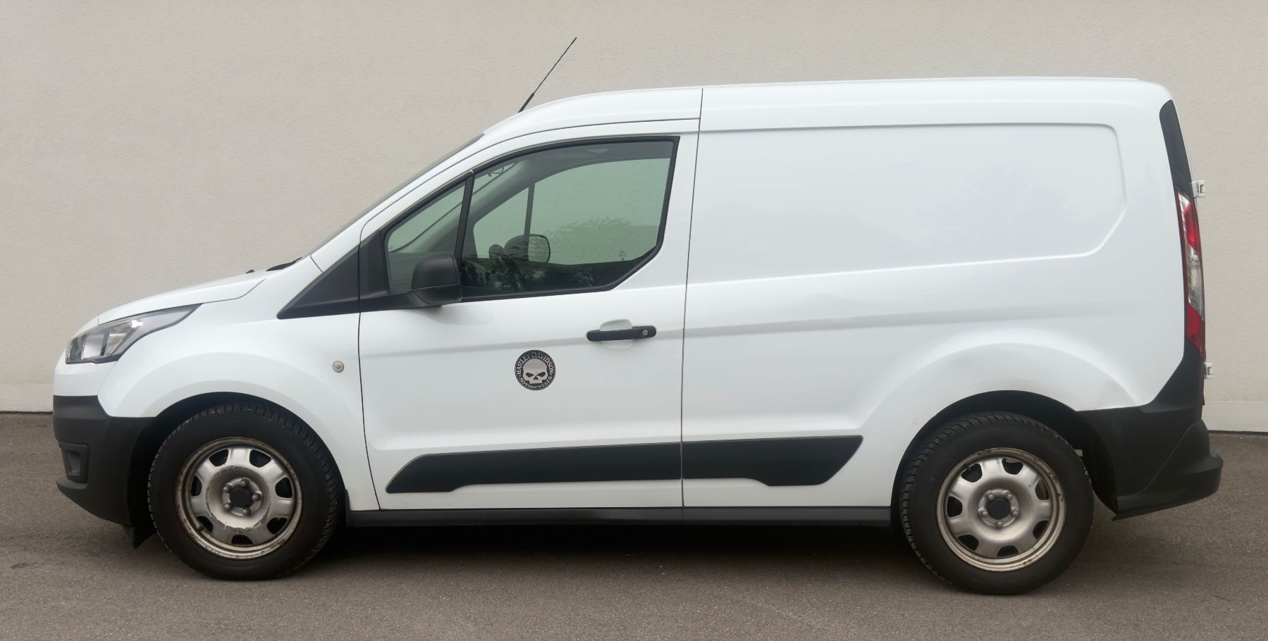 Ford Veicoli commerciali: FORD TRANSIT CONNECT AB MFK – Usato da Sirnach venduto da B.O.B.BIKES 4