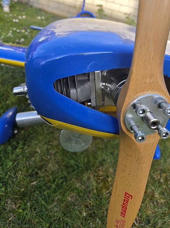 RC Modellbau: RC Modellflugzeug Extra 330L – Gebraucht aus Frenkendorf von jaqueli 1