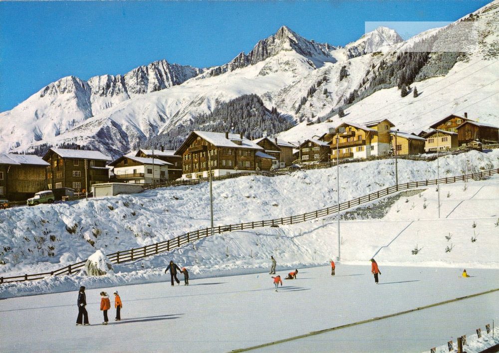 AK 1978 Sedrun, Eisbahn mit Crispalt (Gebraucht) in Eggersriet für CHF ...