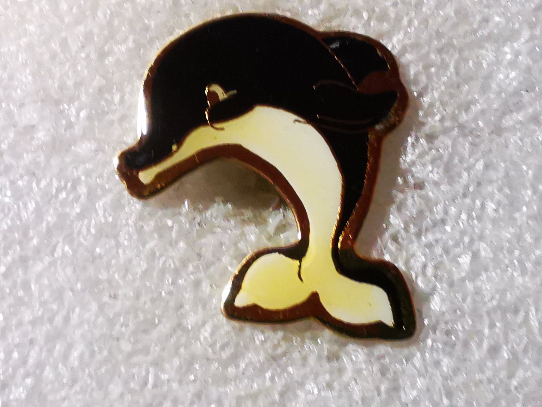 Placchette & Badge: Ansteckpin 16: Delfin – Usato da Oppligen venduto da Pin-Fall-Shop