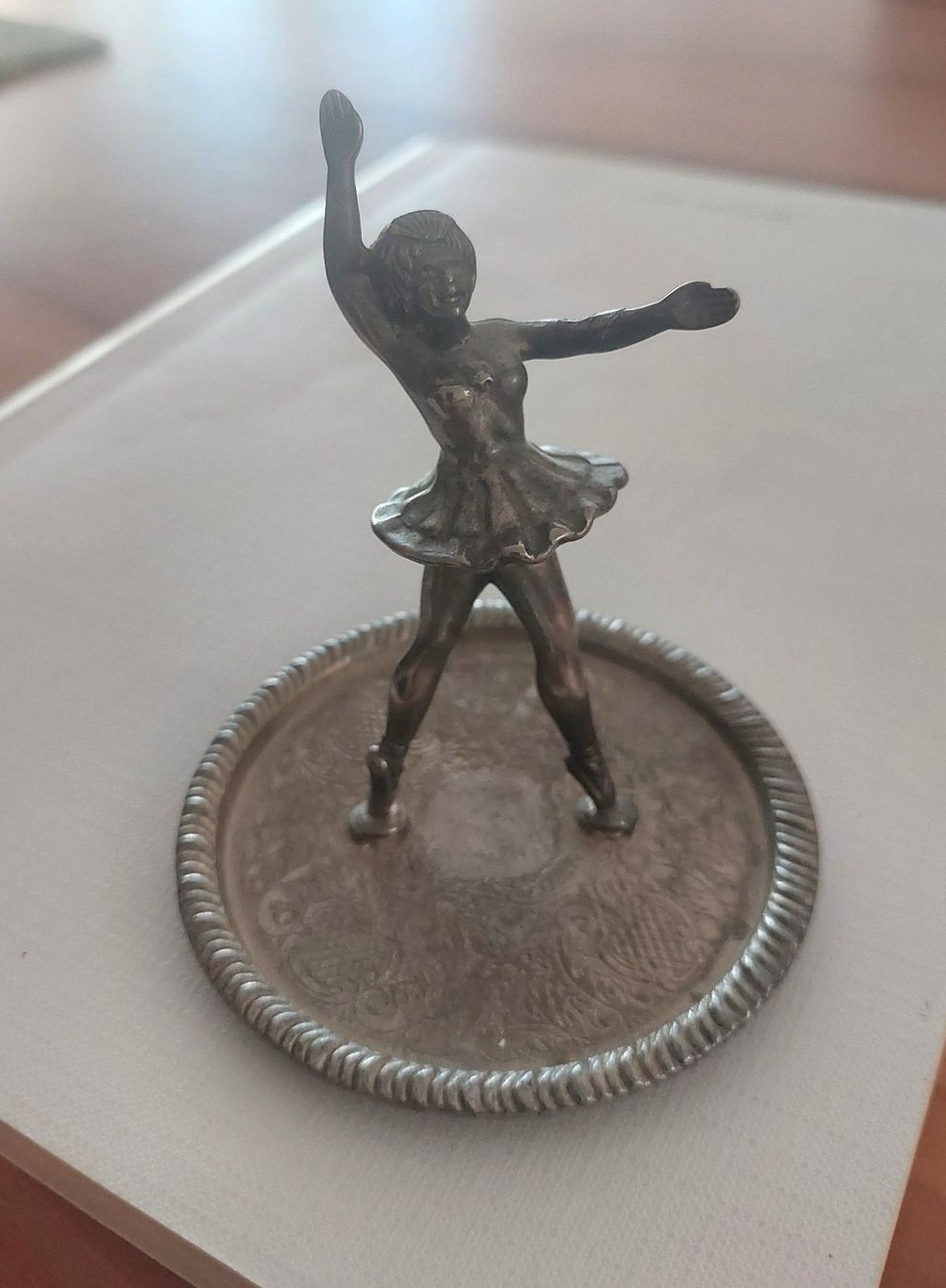 Statuette: Ringhalter Ballerina – Usato da Schaffhausen venduto da Rosenmund