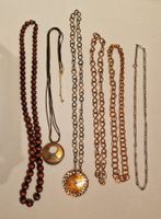 Modeschmuck  -  Konvolut von 6 Halsketten