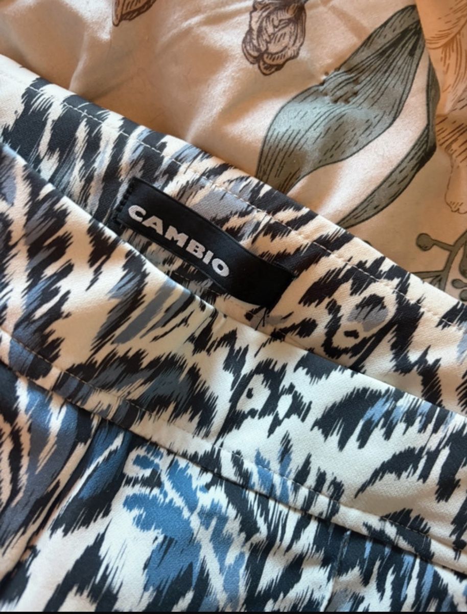 Cambio Pantaloni: Cambio Hose Grösse 38  – Usato da Basel venduto da Brunner.T 3