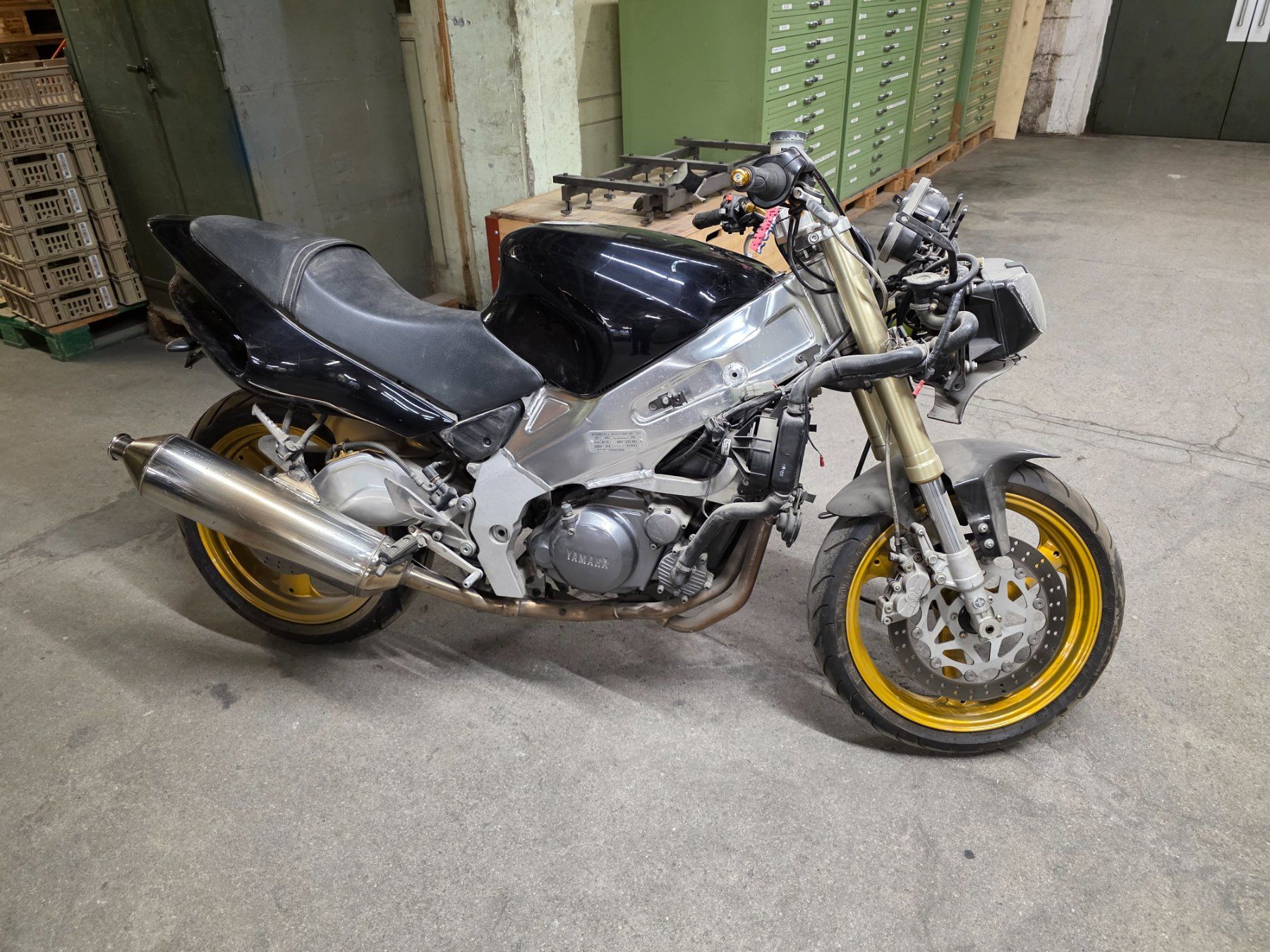 Yamaha Strasse: Motorrad – Defekt aus Salvenach von Hayadriver 2