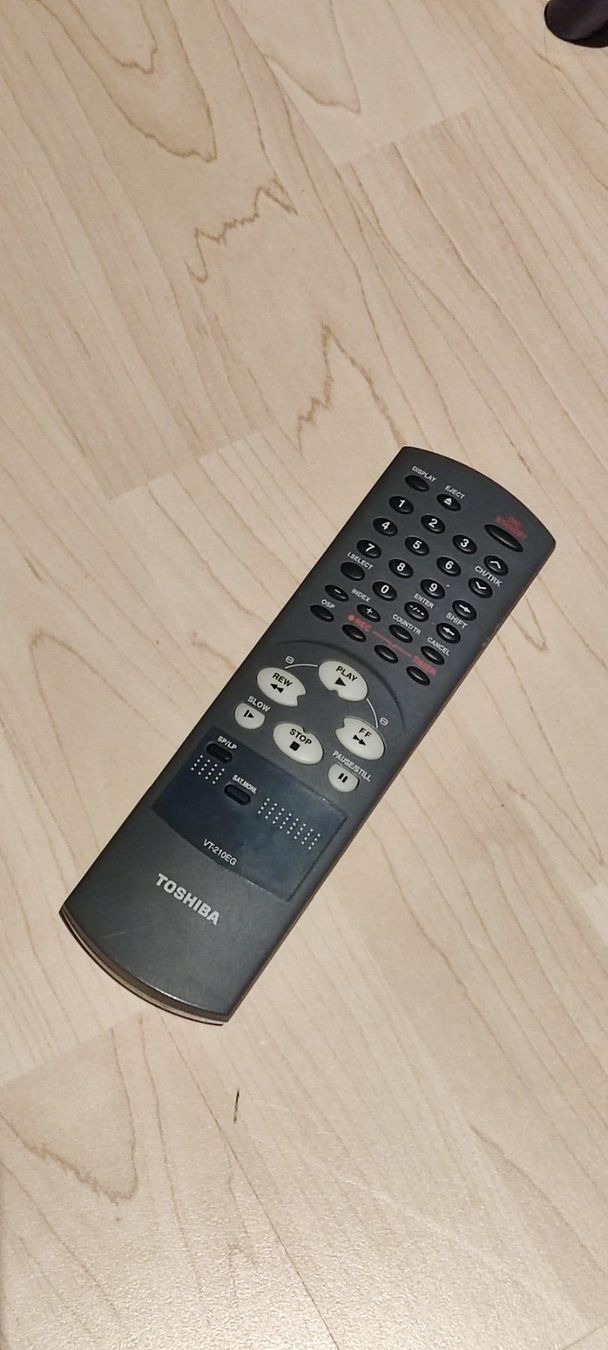 Toshiba Registratori: VHS-Videorecorder von TOSHIBA – Usato da Schongau venduto da Retro_Shop 4