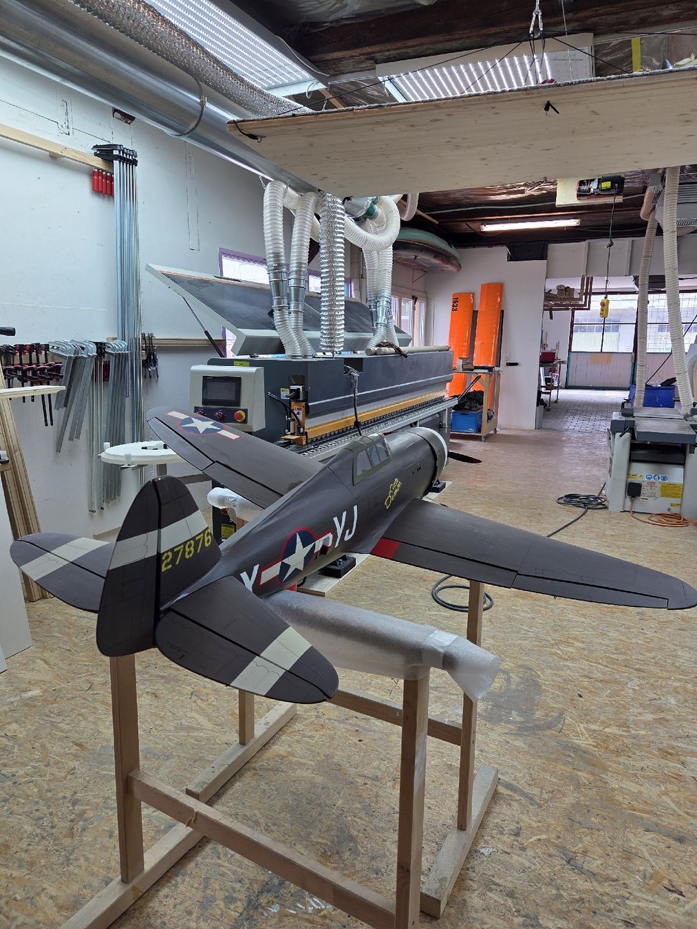 Modellismo RC: Hangar 9, P-47 flugfertig – Usato da Schötz venduto da E.Schneider 3