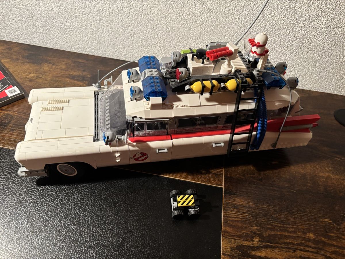 Lego Kit di costruzioni: LEGO 10274 Ghostbusters ECTO-1 - aufgebaut – Usato da Jonen venduto da Sschriber 1