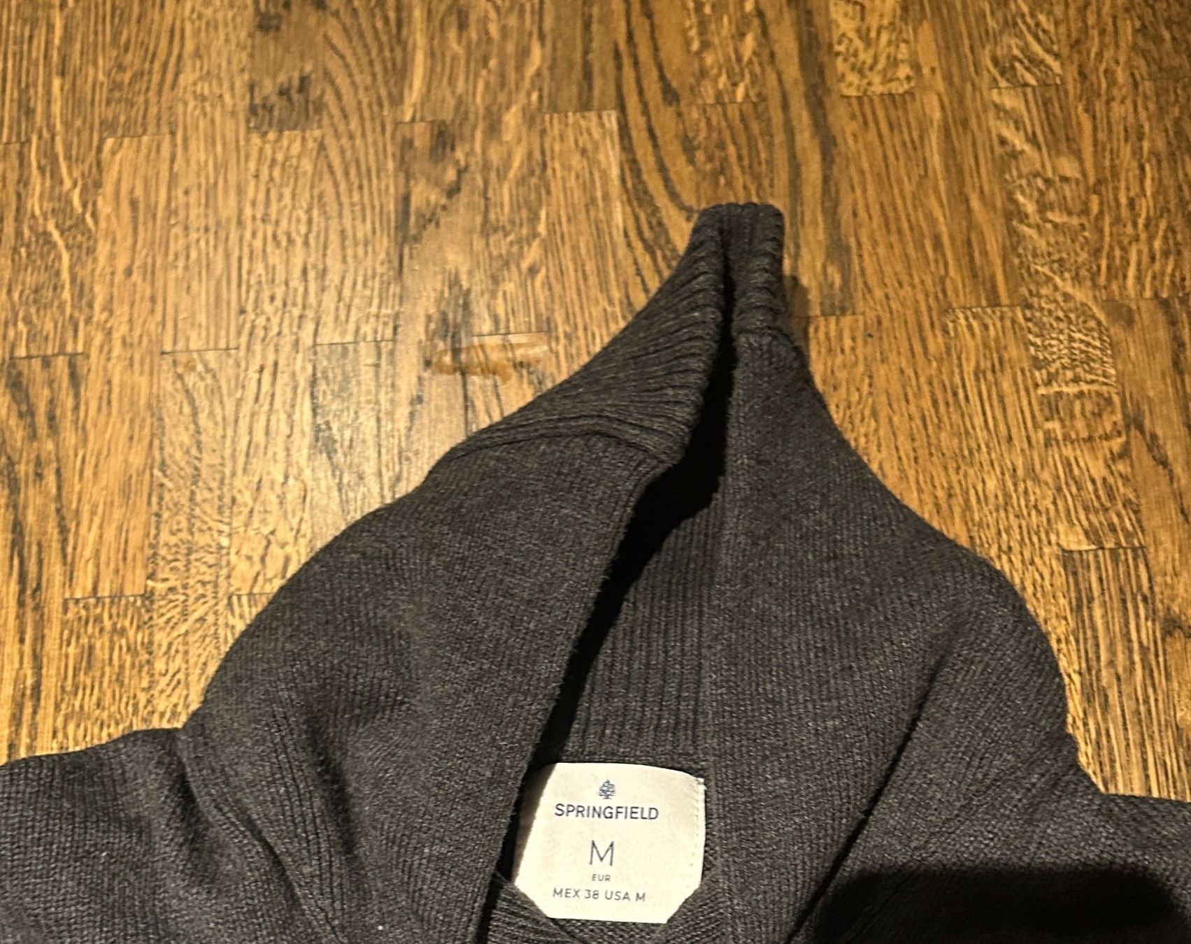 Pullover & Sweatshirts: Herren Rollkragenpullover Springfield, Gr. M, Top Zustand! – Gebraucht aus Bern von cip_v9xh 1