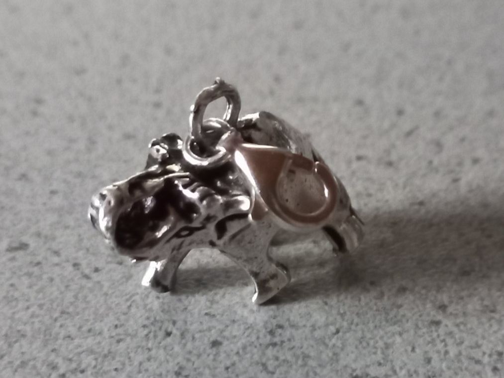 Ciondoli: Schmuck Anhänger Elefant. – Nuovo e nell'imballaggio originale da Winistorf venduto da acreativ4 1