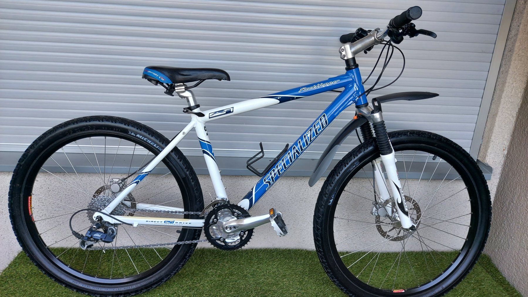 Specialized Velos: Specialized 26" Disc – Gebraucht aus Winterthur von