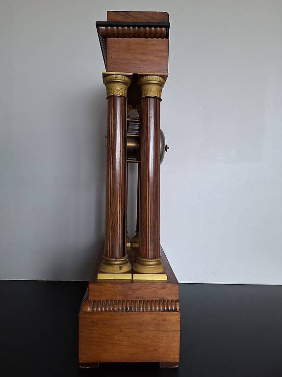 Stand- & Wanduhren: Pendule à colonnes style Empire – Gebraucht aus Bevaix von tor_5z8m 1