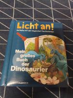 Licht an! Mein grosses Buch der Dinosaurier, Kinderbuch
