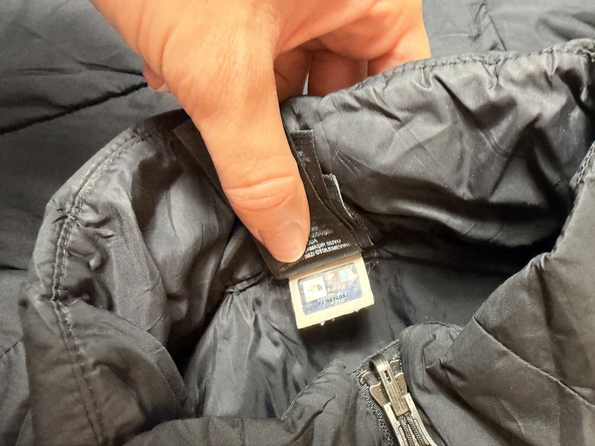 North Face Giacche: Veste noire The North Face - taille M – Nuovo (secondo la descrizione) da Neuchâtel venduto da aliceguins 5