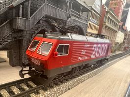 Märklin 3330 SBB Re 4/4 IV ‚Bahn 2000‘