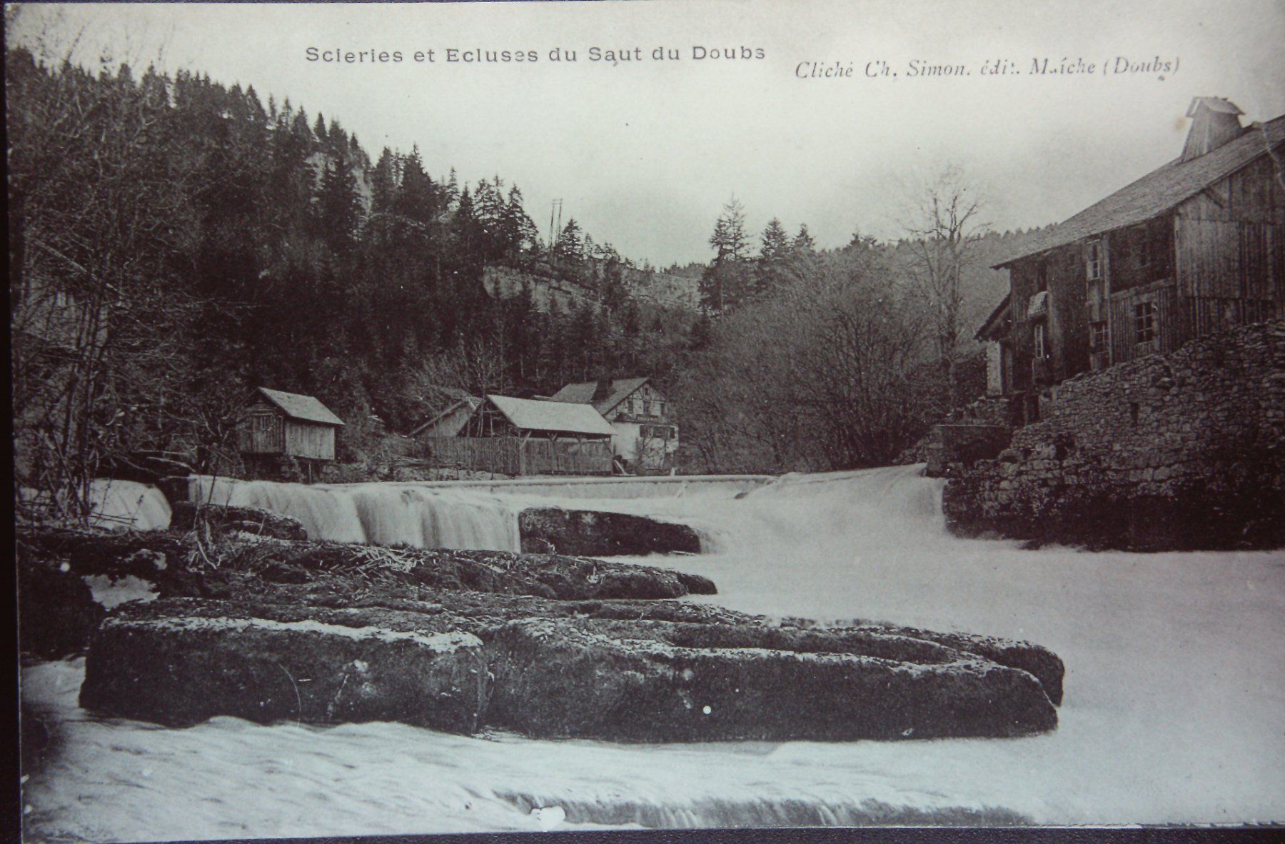 Cartoline postali: Moulin du saut du doubs – Usato da Le Locle venduto da Roger46